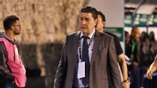 Los números de Luis Fernando Tena ante El Salvador: Uno de los rivales favoritos