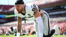 Sources: Raiders star Maxx Crosby expected to need knee surgery