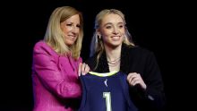 Dallas Wings vai na lógica e seleciona Paige Bueckers com a 1ª escolha do Draft da WNBA