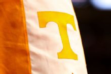 Tennessee's Ralph Scott to have knee surgery, out at least 6 months