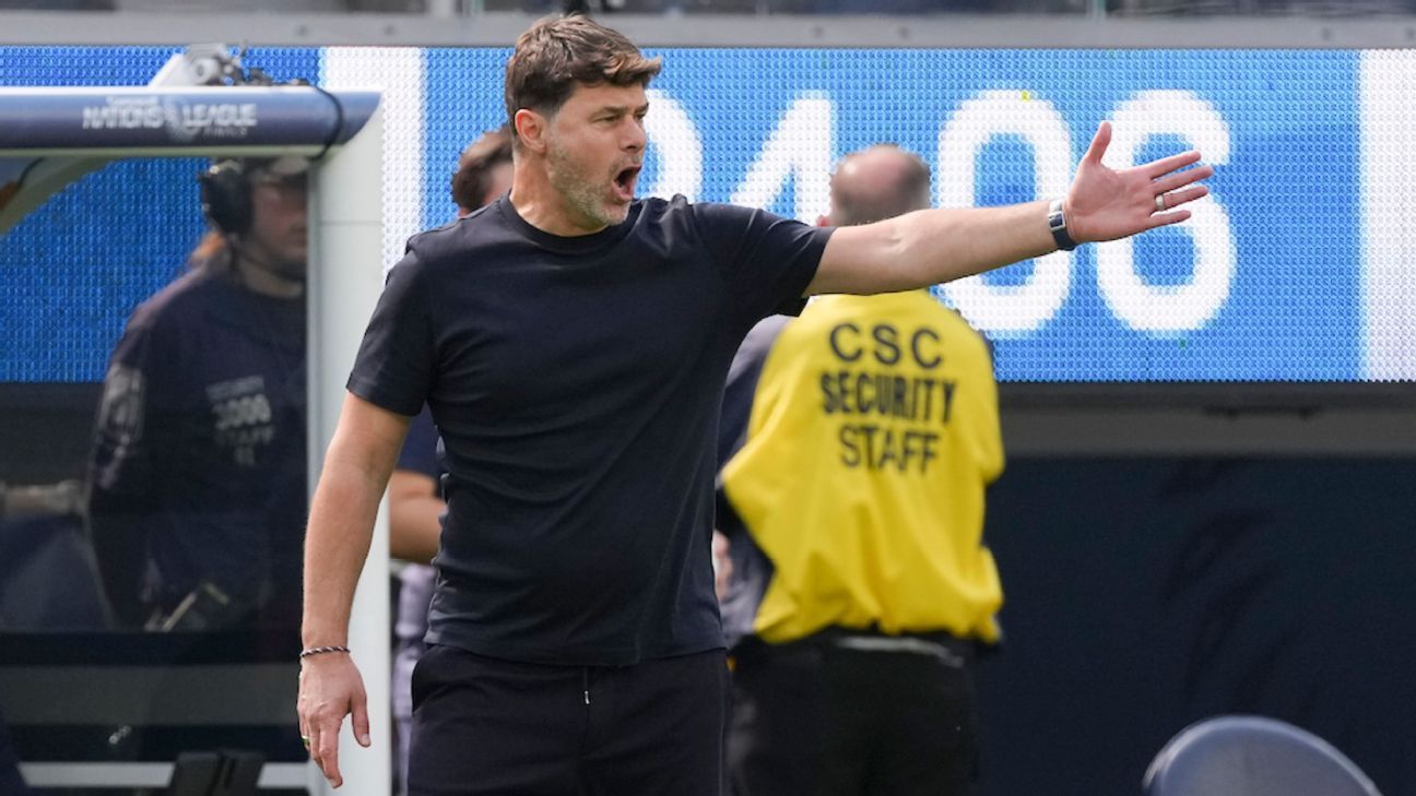 Poch will only select 'right characters' for USMNT