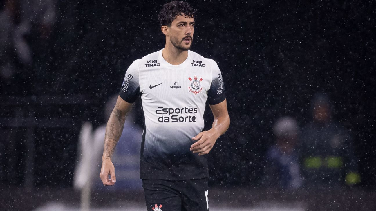 Gustavo Henrique fará cirurgia e vira desfalque no Corinthians