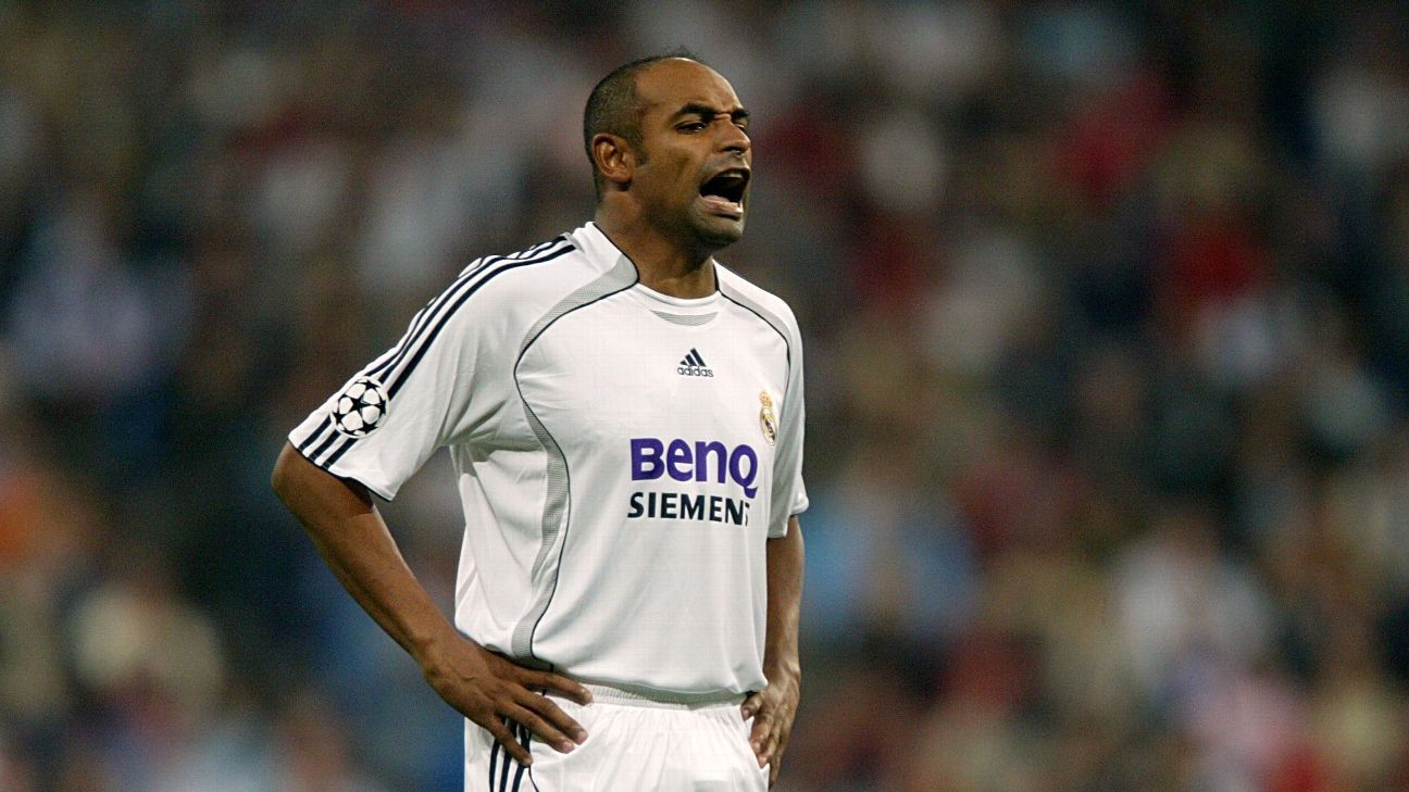 Ex-seleção lidou com cobrança no Real Madrid durante 'época de ouro' do Barcelona e diz que torcida 'chiava' com 2 a 0: 'Não convencia'