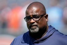 Patriots to move DC Williams to new role, source says