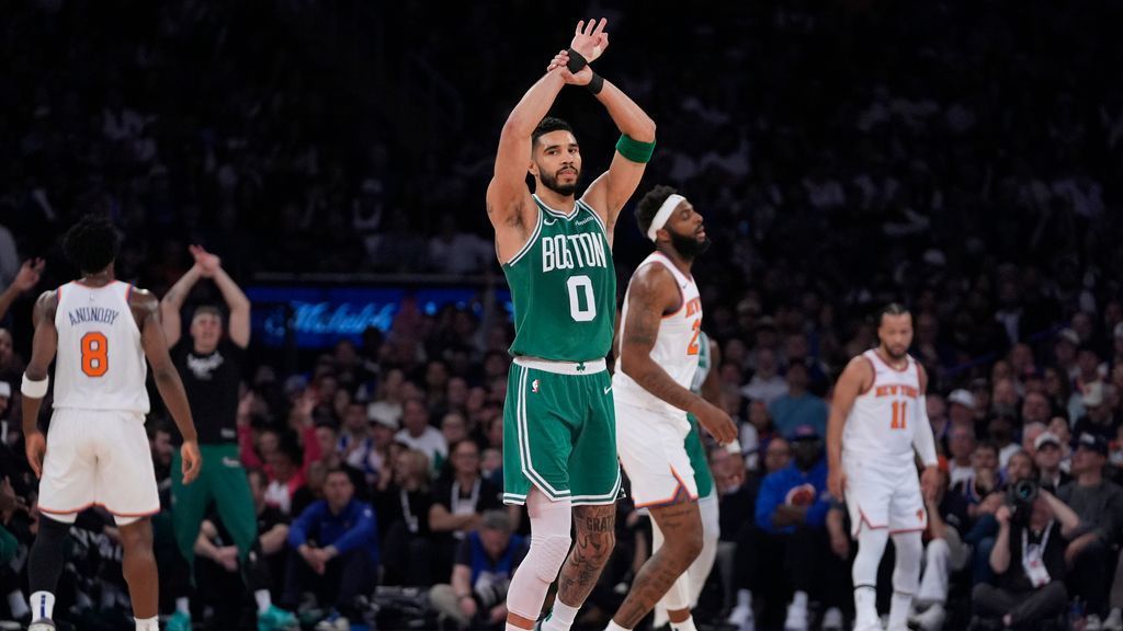 C’s break out of slump, hit 20 3s to bury Knicks