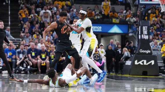 Cavaliers vs Pacers: Mathurin Ejected for Flagrant Foul Bennedict Mathurin ejected from game