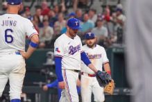Rangers closer Luke Jackson exits after comebacker hits hand