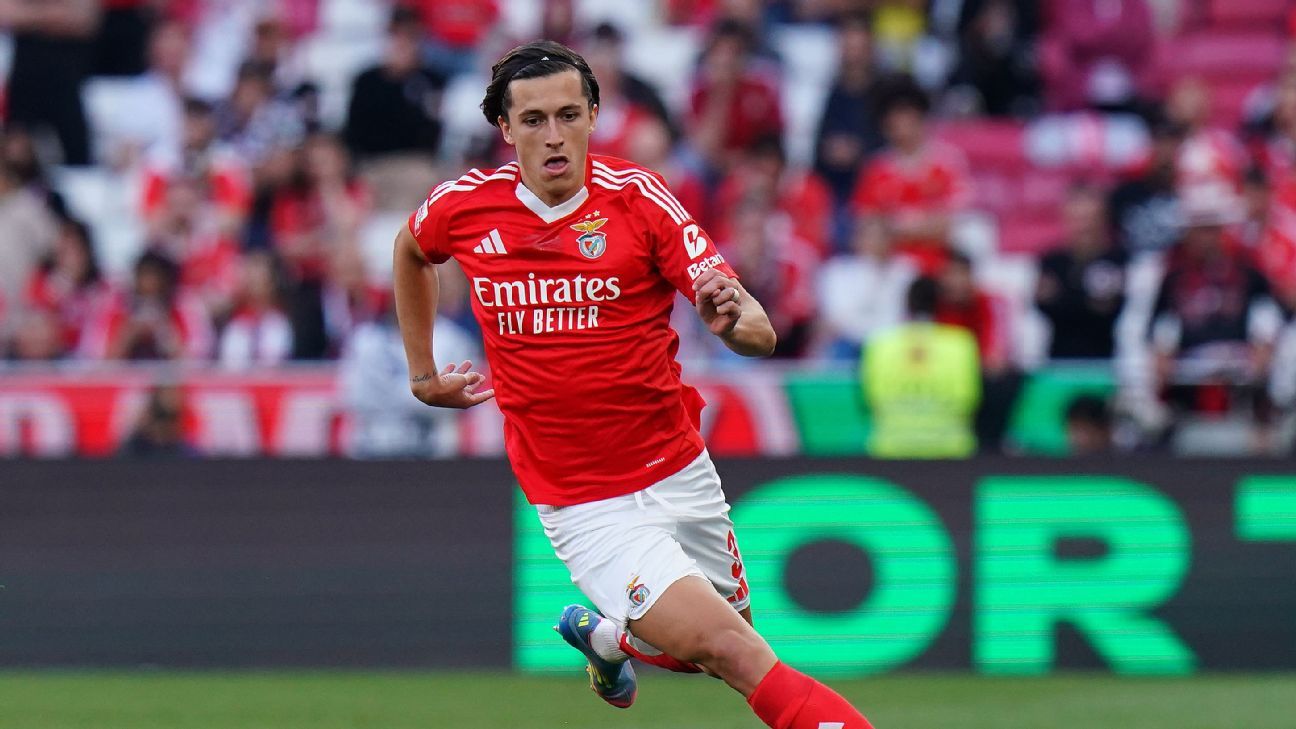 Álvaro Carreras ha fichado por el Real Madrid procedente del Benfica.