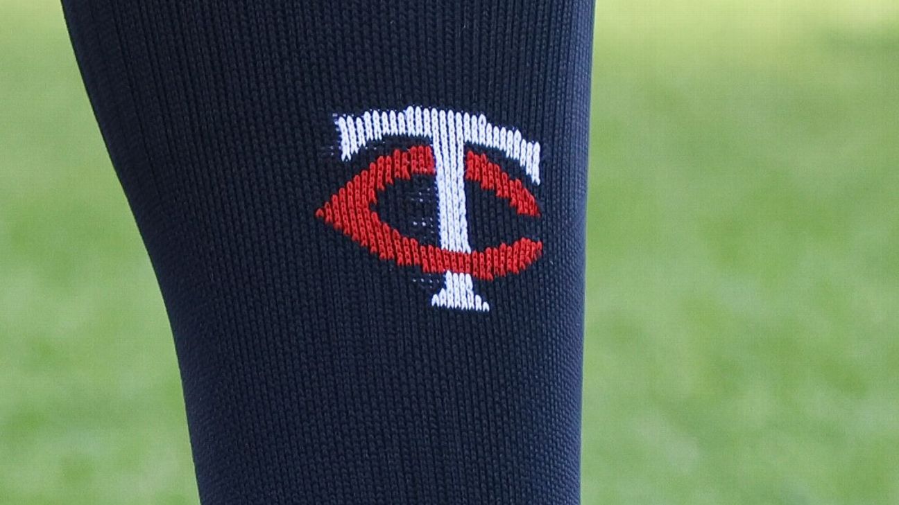 Twins call up LHP Misiewicz, DFA LHP Wentz