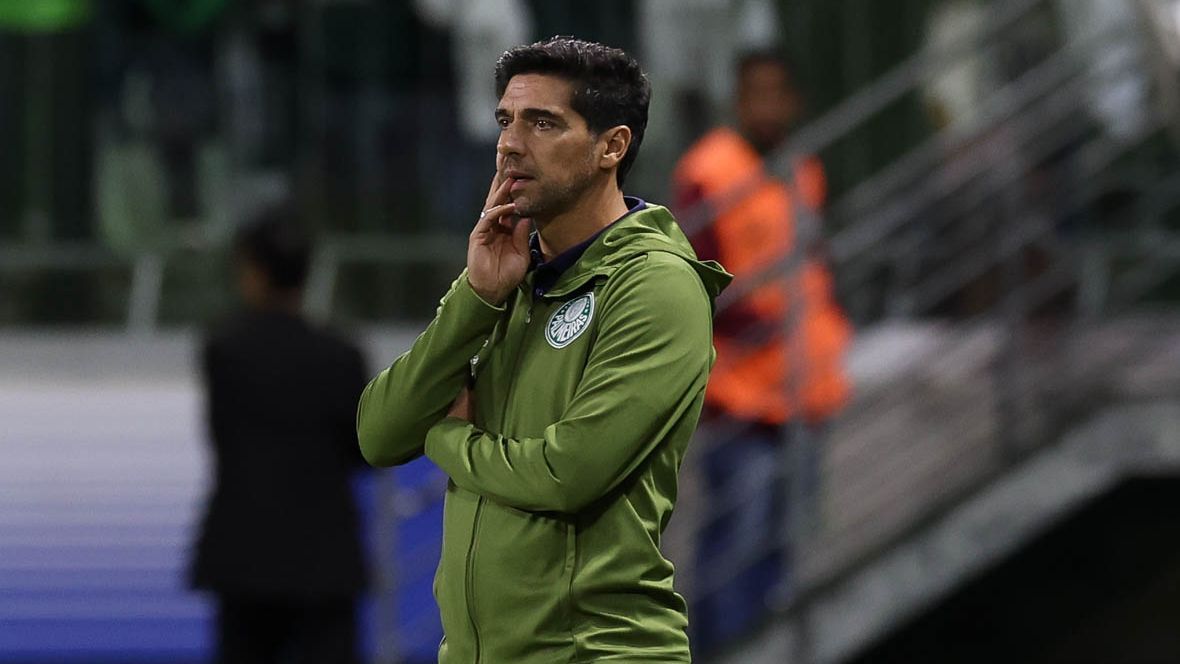 Abel Ferreira afirma que Paulistão prejudicou planejamento do Palmeiras para temporada