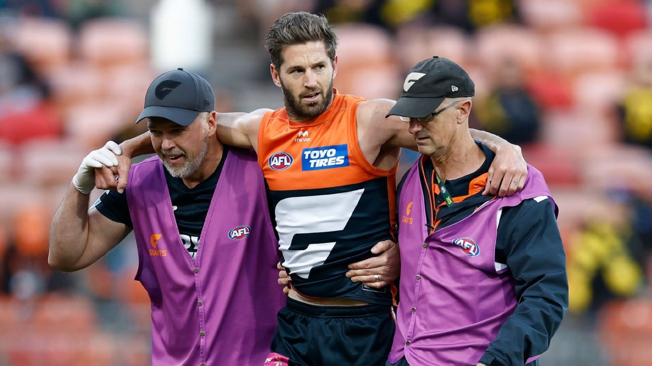 ACL fears and tears after Giants great goes down