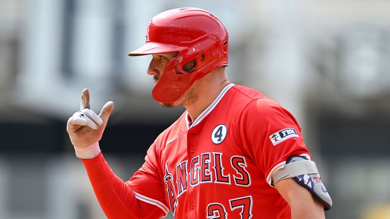 Trout adds to hot return, hits 454-foot HR in win