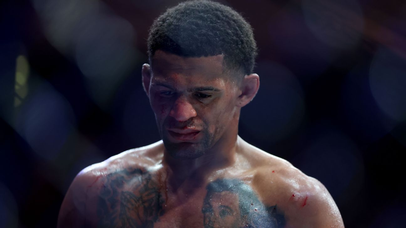 UFC releases ex-Bellator champ Mix after 2 fights