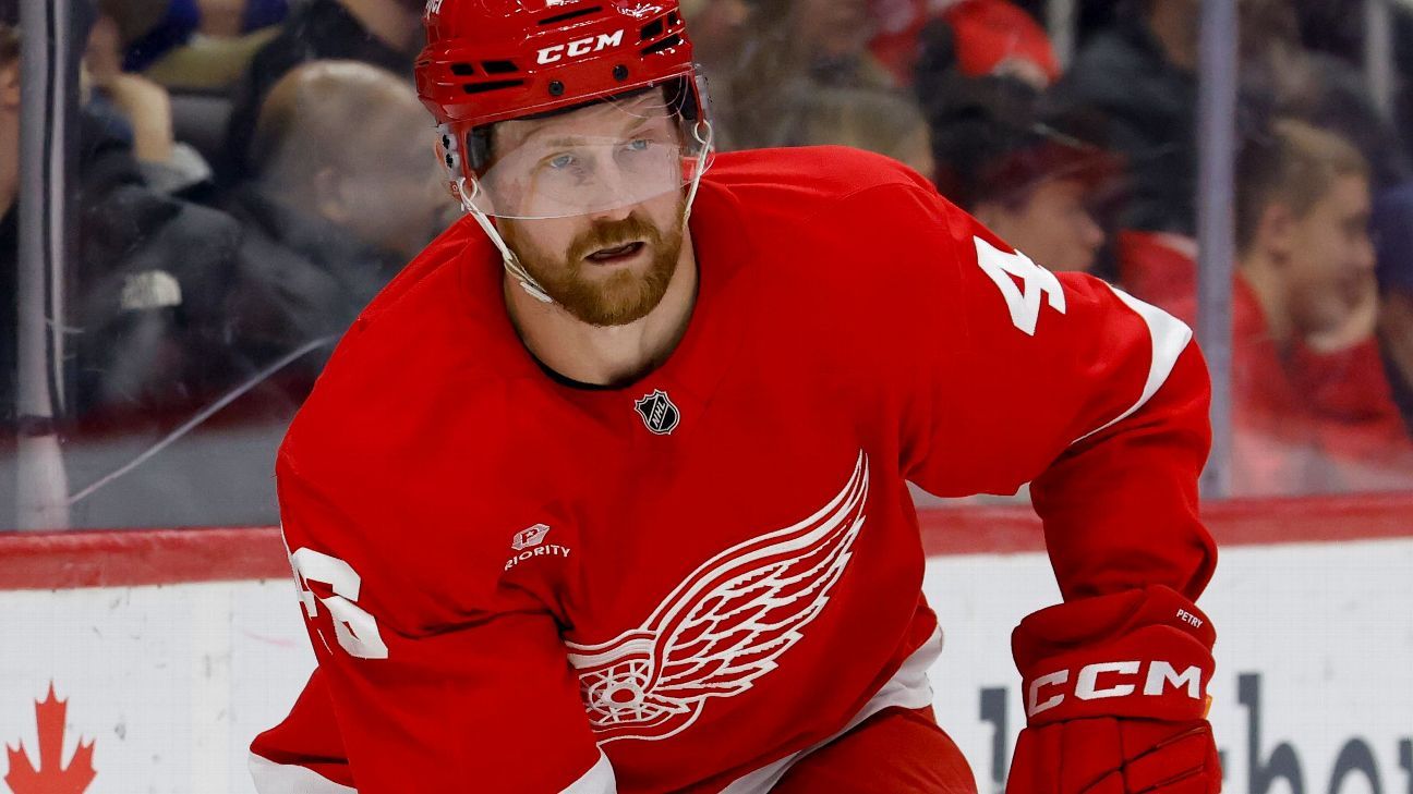 Source - Panthers bolster depth with vet defenseman Jeff Petry - ESPN