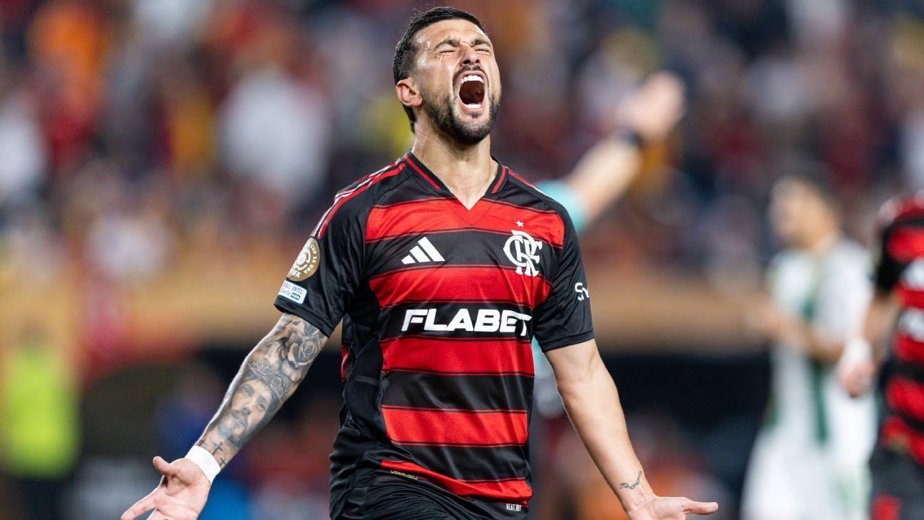 Arrascaeta brinca com fase artilheira no Flamengo e diz o que achou do Chelsea no Mundial de Clubes