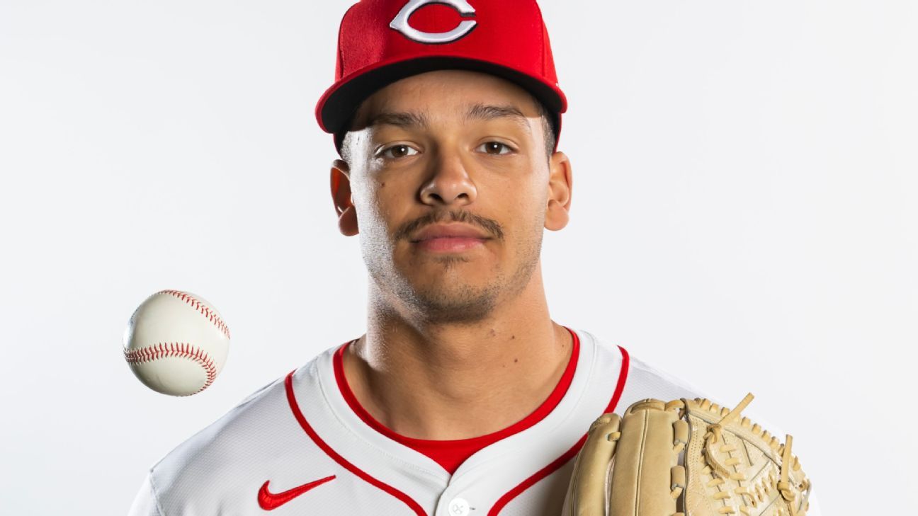 Reds prospect Burns will make MLB debut Tuesday