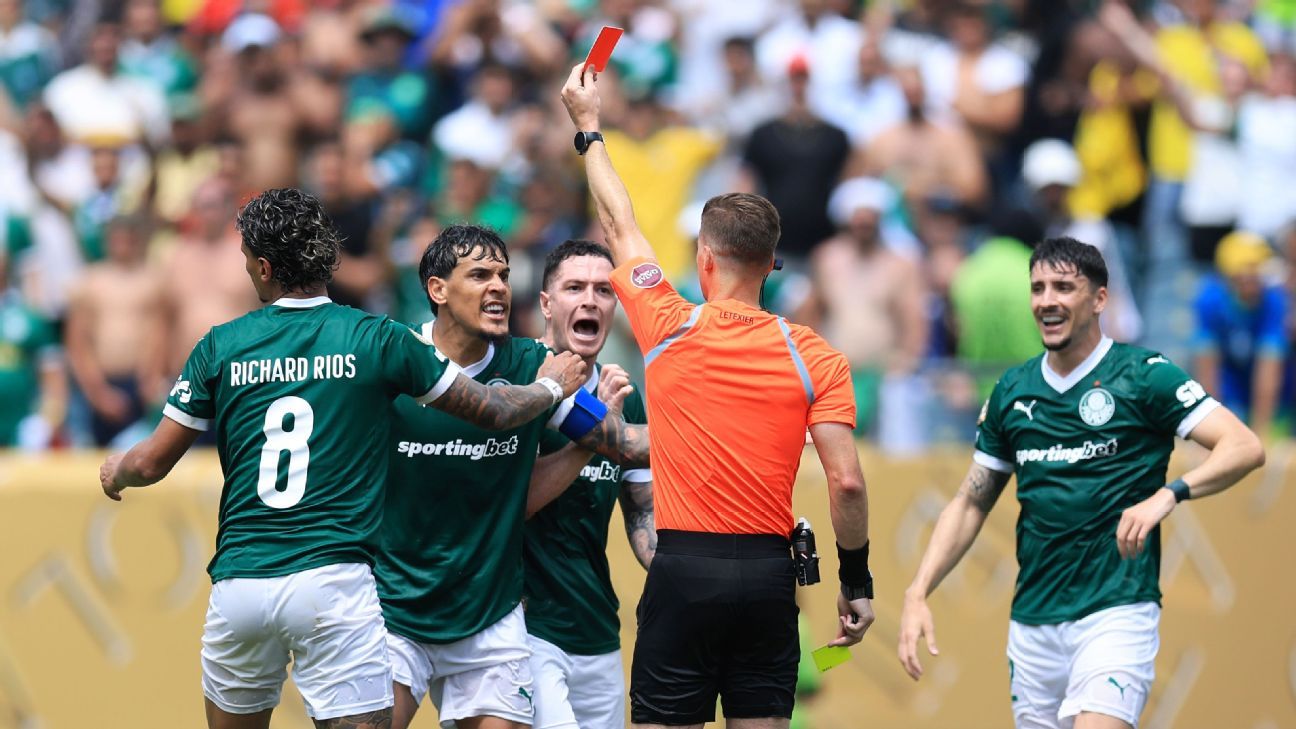 Expulsão de Gómez pode afastá-lo de uma possível semifinal do Mundial de Clubes