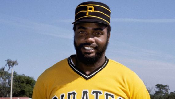 Dave Parker with Cibaeñas Eagles