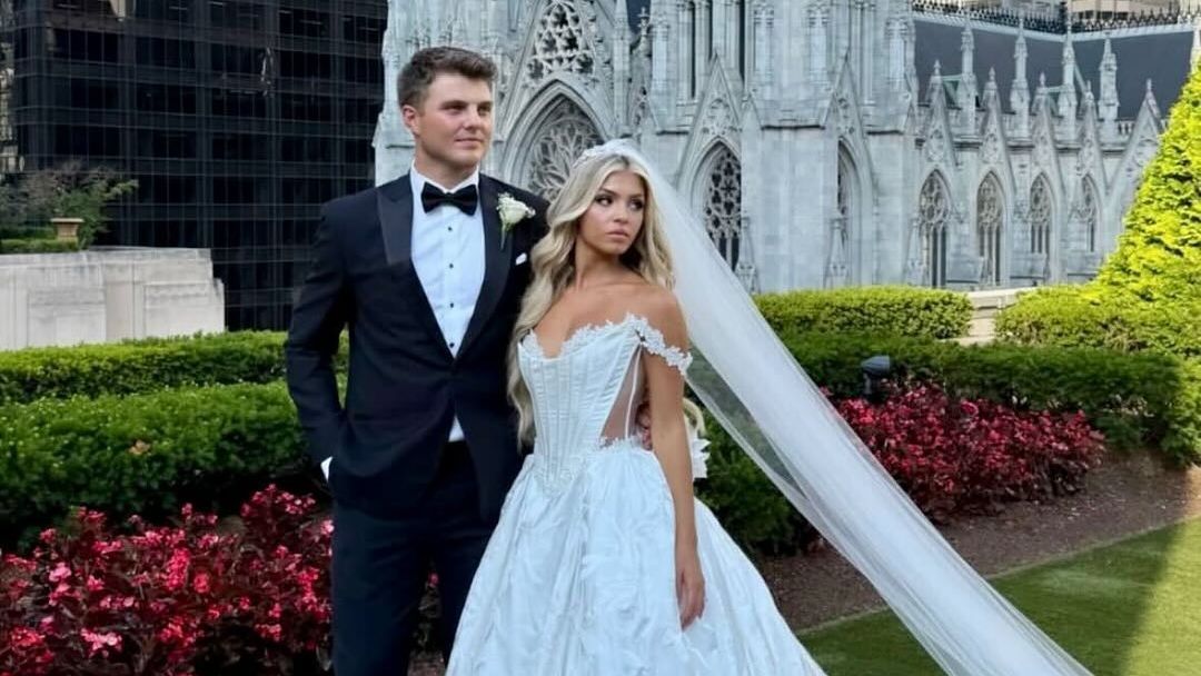 Zach Wilson & Nicolette Dellanno Say 'I Do' in New York Wedding!