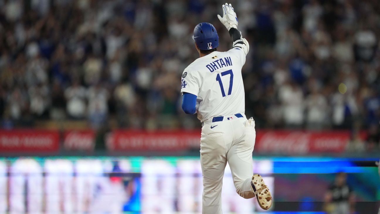 Ohtani's 30th HR before break ties Dodgers mark