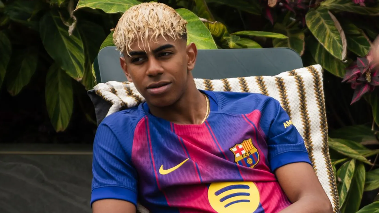 Barcelona unveil 2025-26 home kit for return to Camp Nou