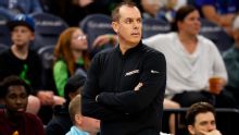 Warriors ficharán a Frank Vogel como entrenador asociado: fuentes
