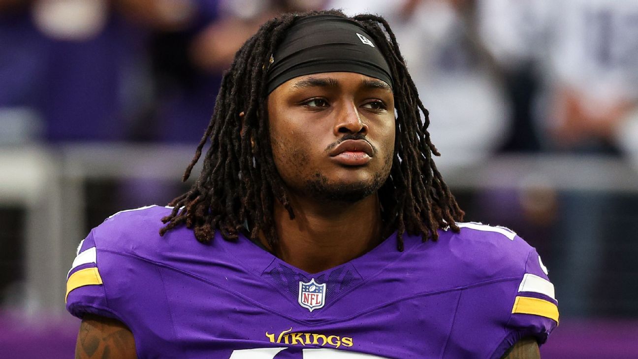 Vikings' Dallas Turner scammed out of $240K in bank fraud case - ESPN