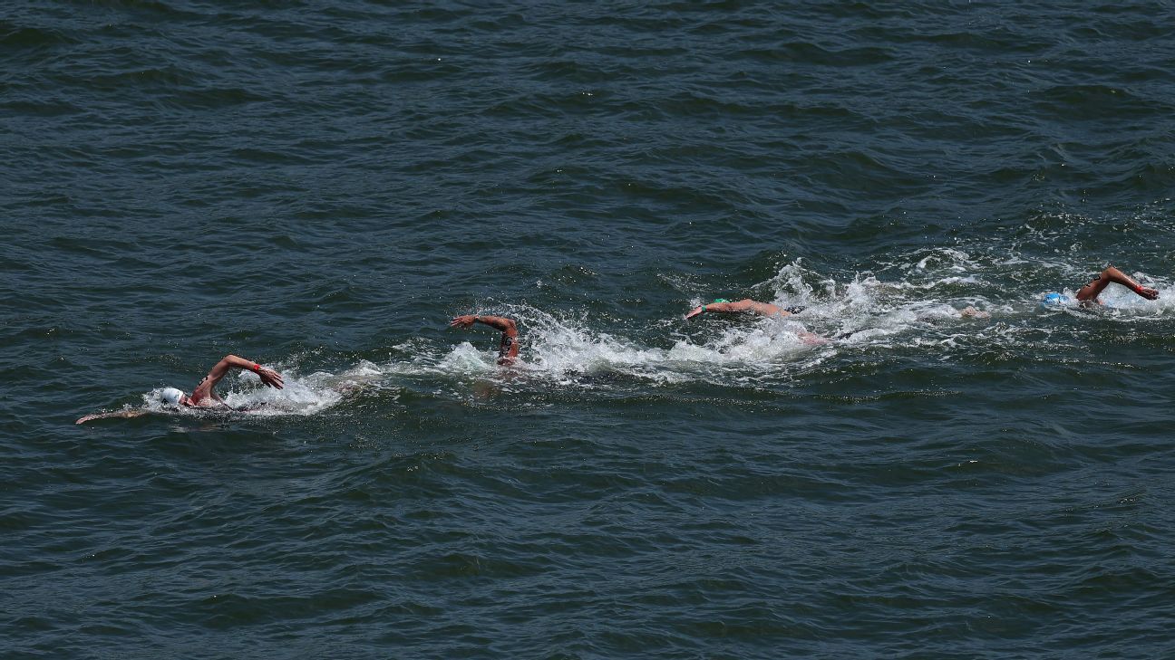 Wellbrock, Johnson win as open water races start