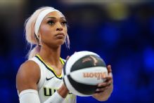Sky's DiJonai Carrington plans to make season debut vs. Sun