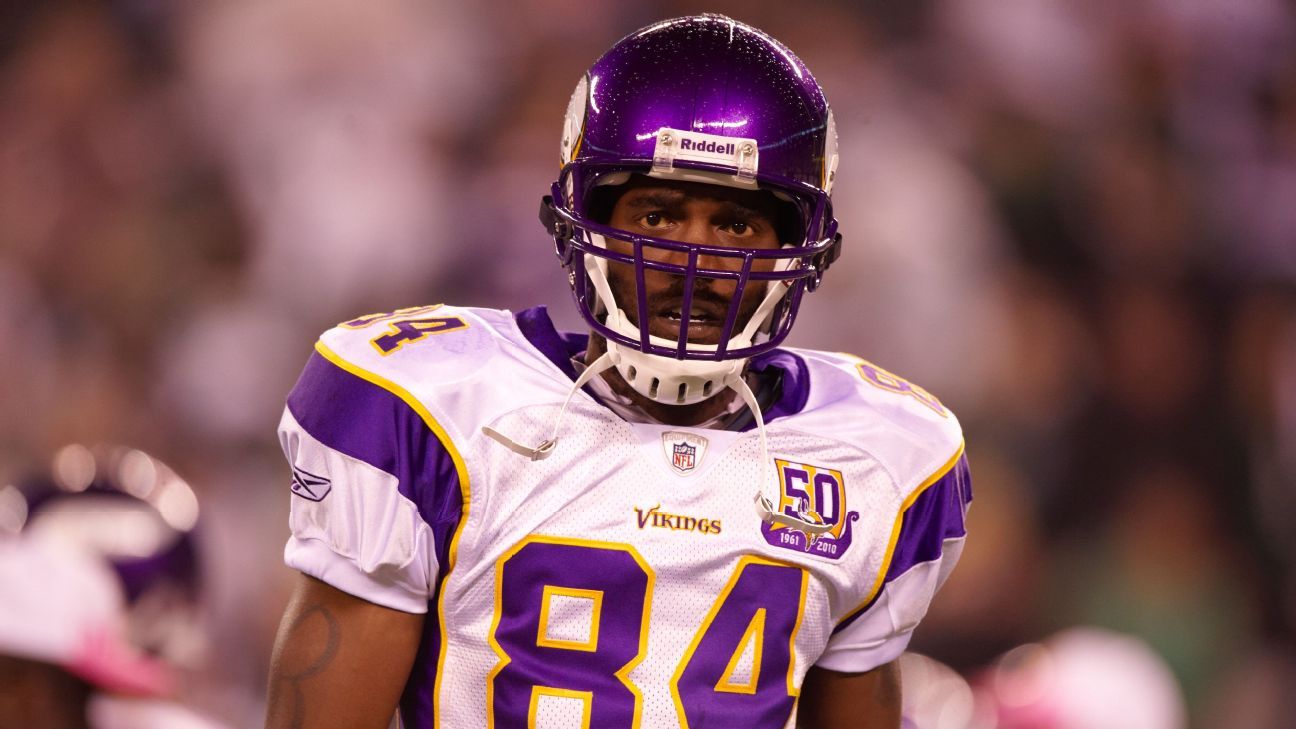 Randy Moss con uniforme de los Vikings