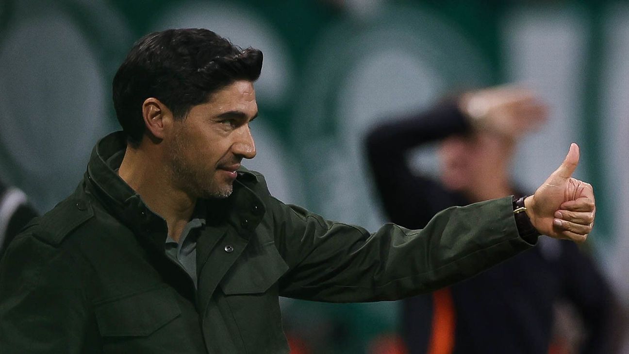 Abel Ferreira reage e comanda virada histórica do Palmeiras sobre a LDU com estratégia ousada