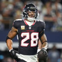 Sources: Texans release Joe Mixon after lost 2025 season