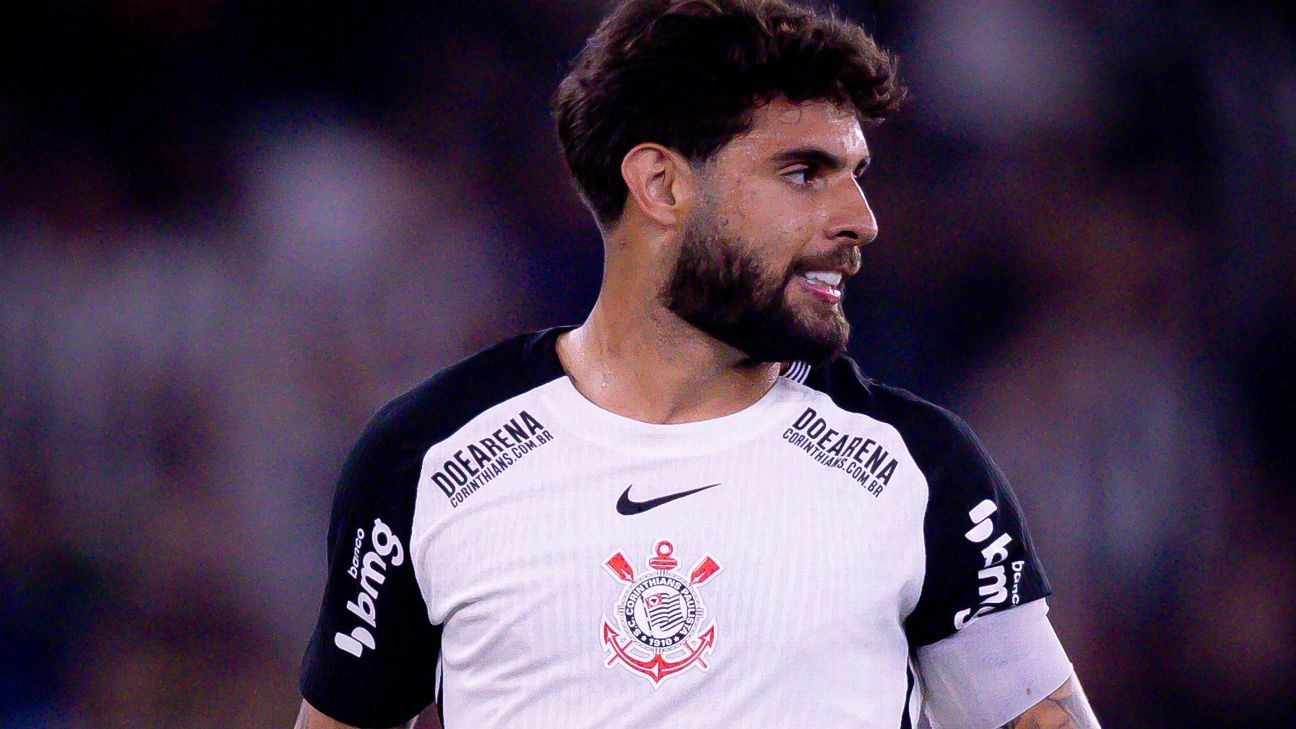 Dorival faz alerta e diz como 'dosou' retorno de Yuri no Corinthians de olho no Palmeiras: 'Faria falta'