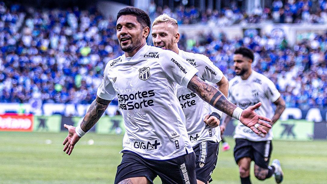 Ceará recupera-se de lambança e vence Cruzeiro, que ameaça liderança do Brasileirão