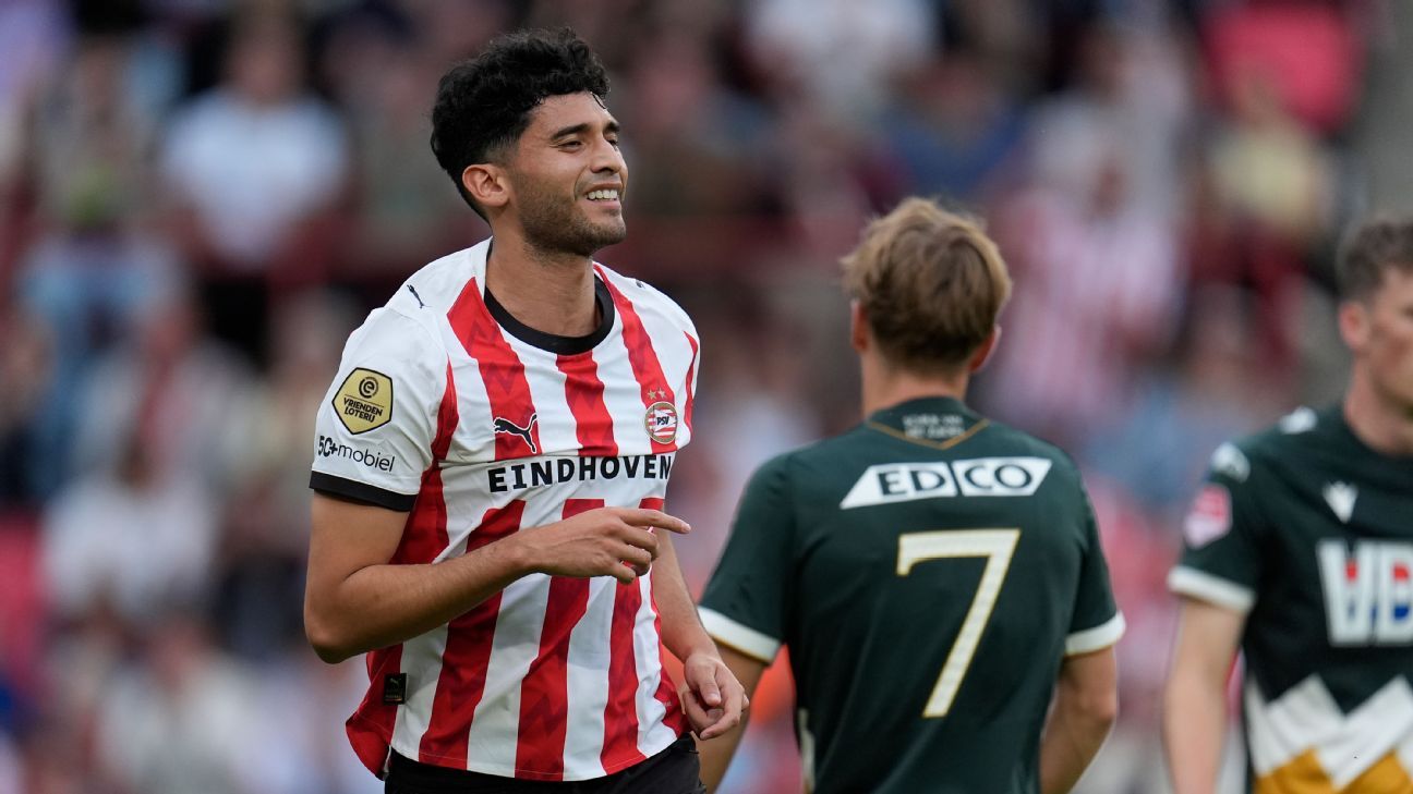 PSV wint Lichtstadderby van FC Eindhoven, eerste oefennederlaag voor Simonis met Wolfsburg
