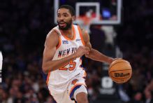 Bridges extends games played streak after 23-second stint