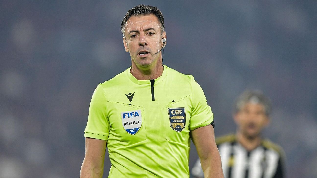 Presidente do Atlético-MG critica Claus, mesmo após vitória na Copa do Brasil