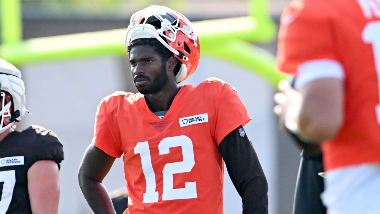 Latest news, buzz from all 32 NFL training camps: Browns' Shedeur Sanders sits out team drills