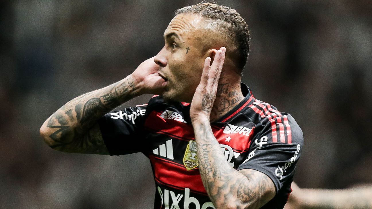 Tite prefere Cebolinha ou Luiz Araújo no Cruzeiro, com ou sem Kaio Jorge.