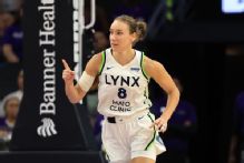 Dallas Wings sign defensive ace Alanna Smith to 3-year deal