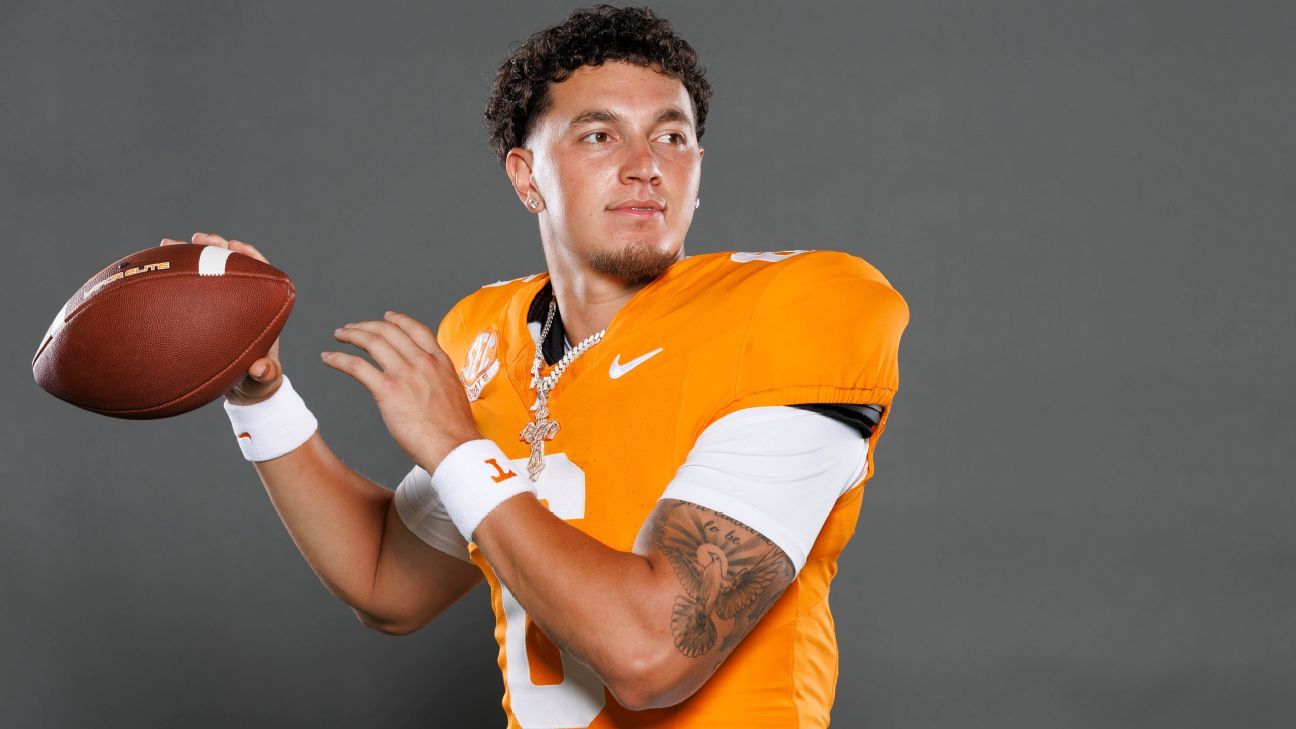 Vols name Aguilar starting QB after Iamaleava exit