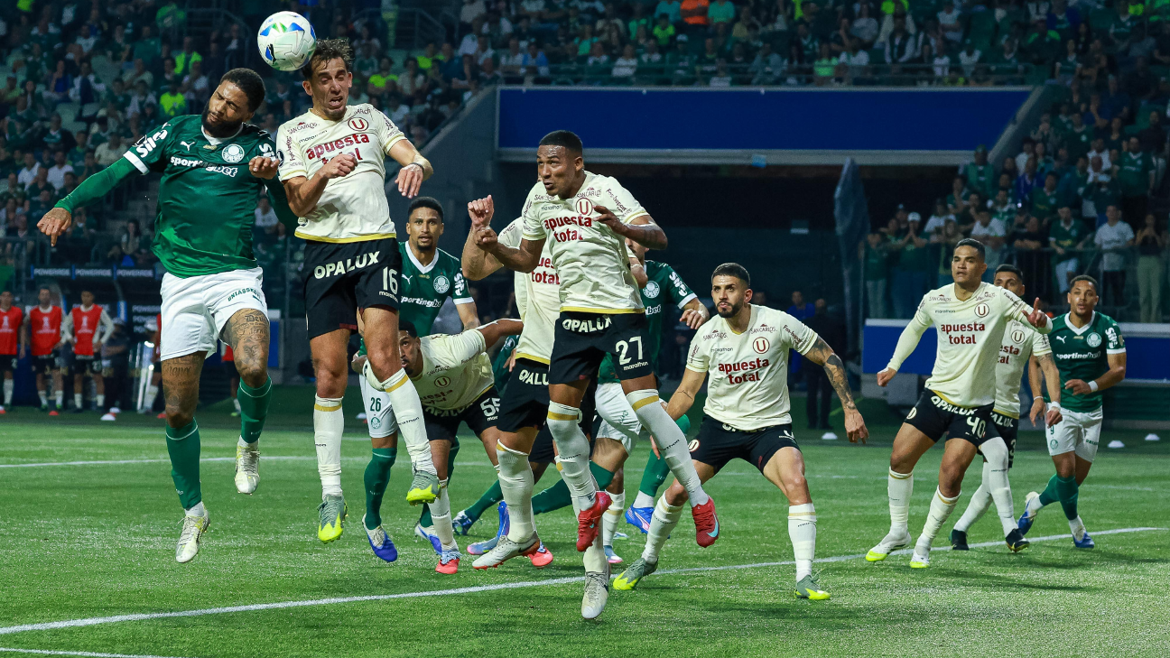 Palmeiras avança para as quartas da Libertadores após goleada sobre Universitario