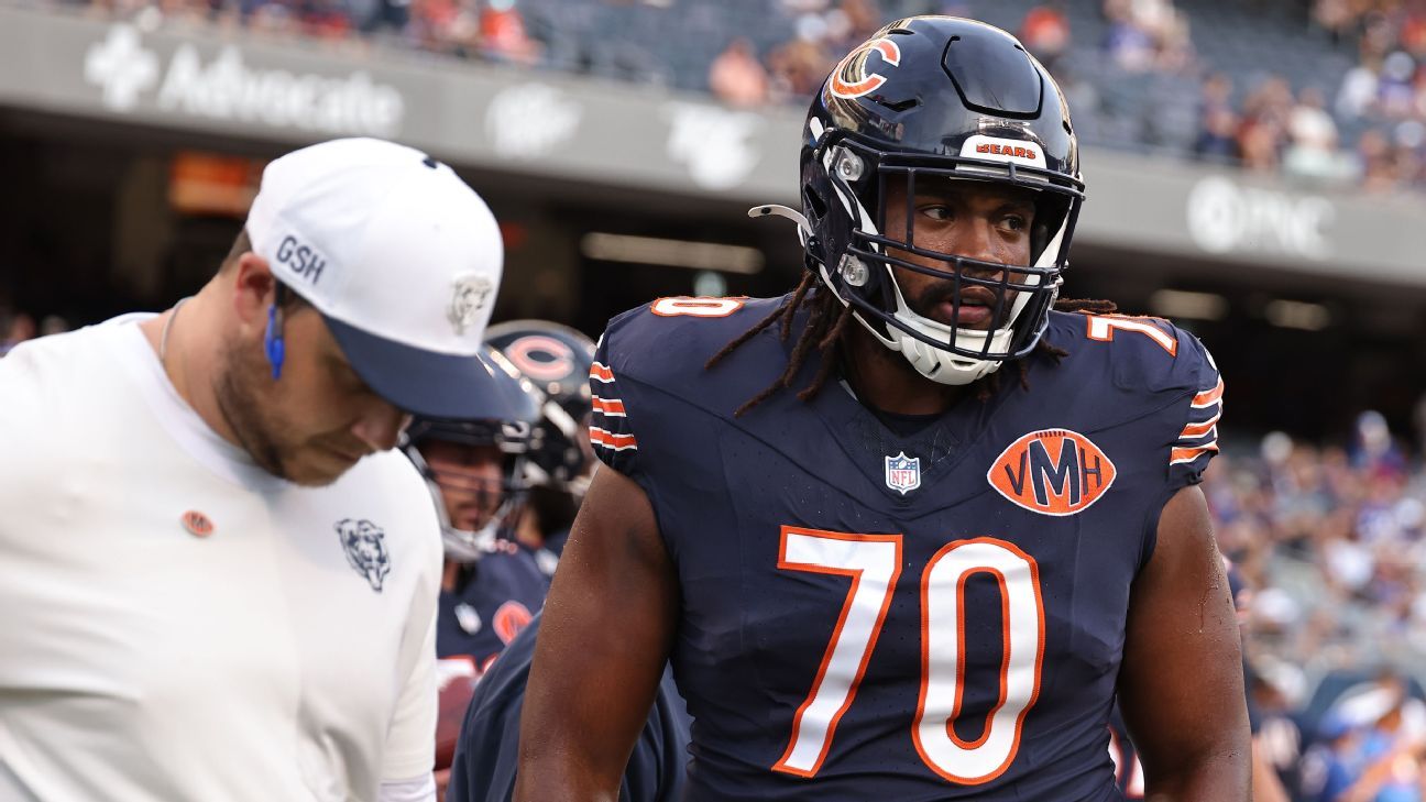 Bears' Jones keeps starting job at left tackle
