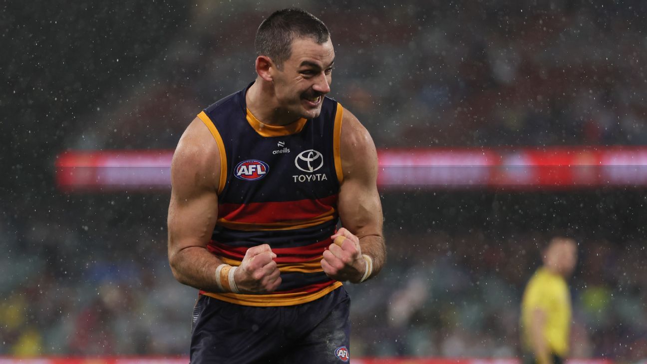 Crows coach: I was wrong about Tex Walker