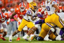 Sources: LSU RB Durham (ankle) doubtful to play vs.Ole Miss
