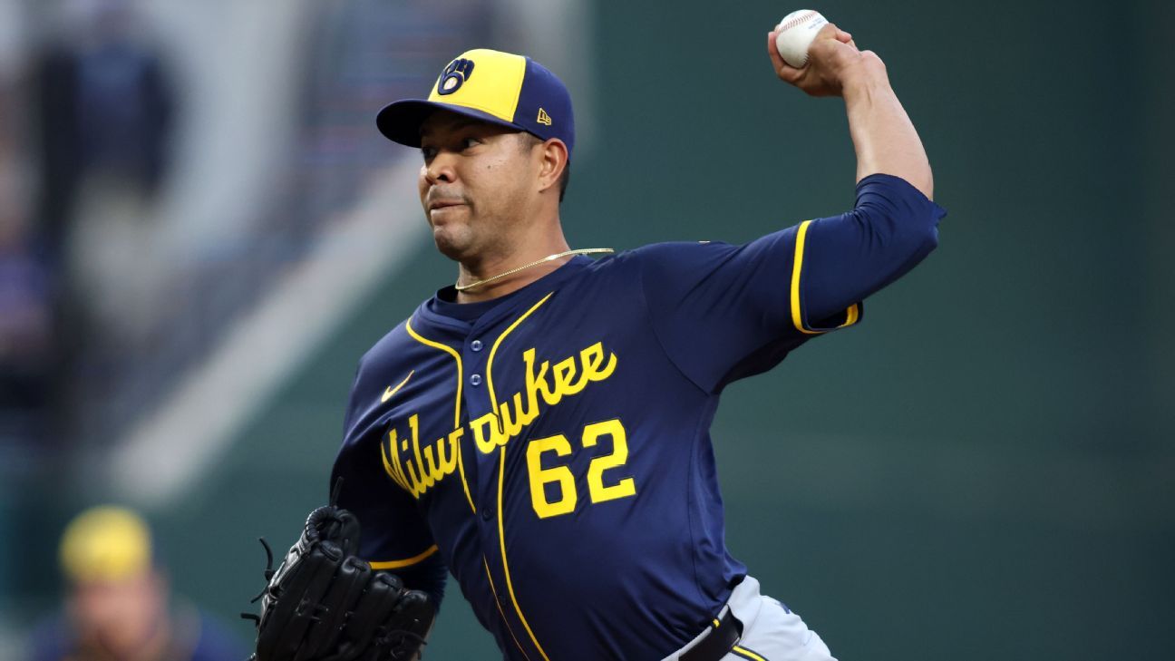 Brewers' Quintana on IL; Megill return in doubt