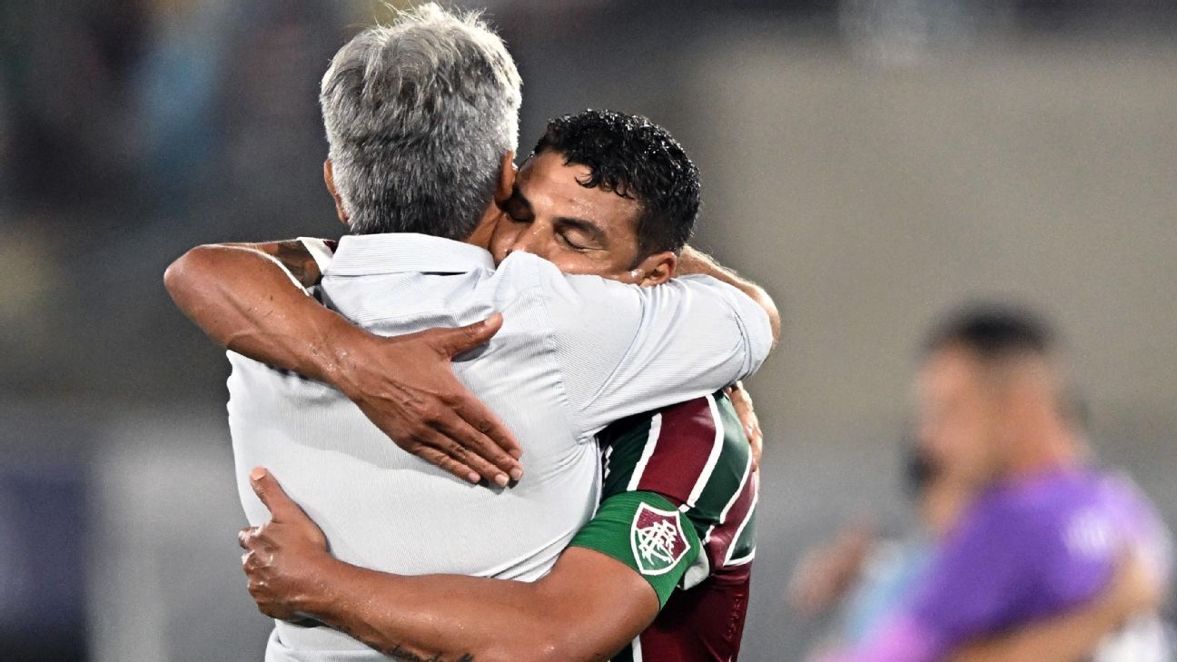 Renato Gaúcho ironiza críticas ao Fluminense após classificação e exalta Thiago Silva: 'Merece disputar outra Copa'