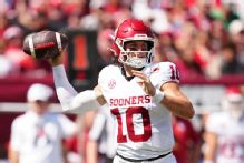 Mateer, Beck take over as favorites in open Heisman race