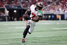 Source: Buccaneers' Irving could miss 2 weeks with foot sprain