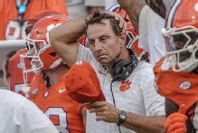 Swinney emotional after 'painful' loss drops Clemson to 1-3